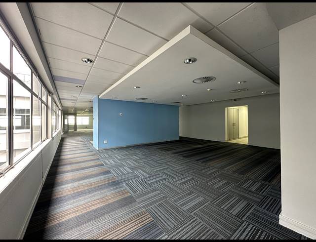 968M² OFFICE TO LET IN SANDTON CENTRAL